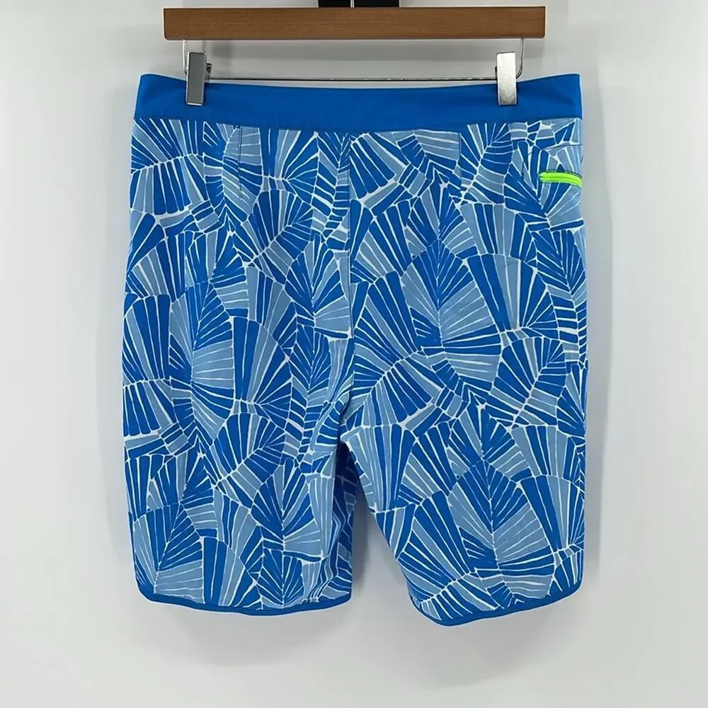 Vineyard Vines Men's Board Shorts - Blue/White - 32